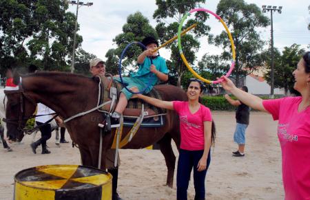 festival_de_equoterapia_20141210_1294539116